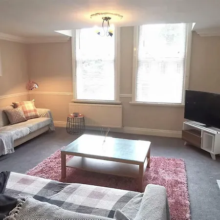 Apartamento Leeds City Near University & Hospital Including Secure Parking *